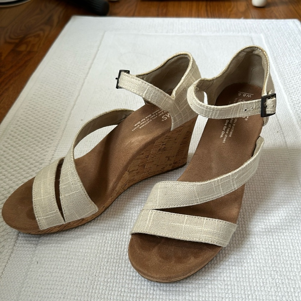 Tom’s Wedge Sandal